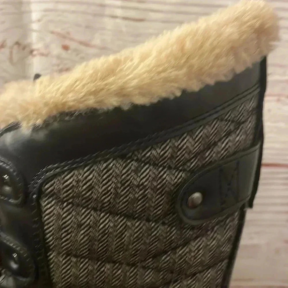 JBU Boots - Picture 2 of 5